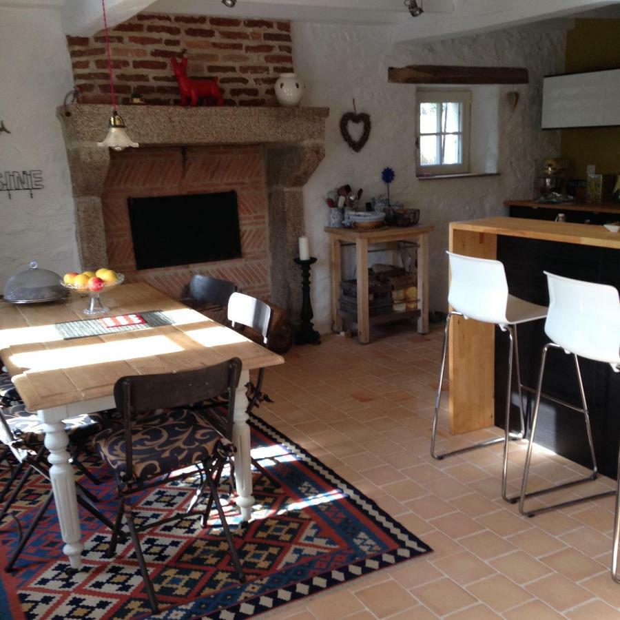 Bed and Breakfast les epis du vent à Adilly Extérieur photo